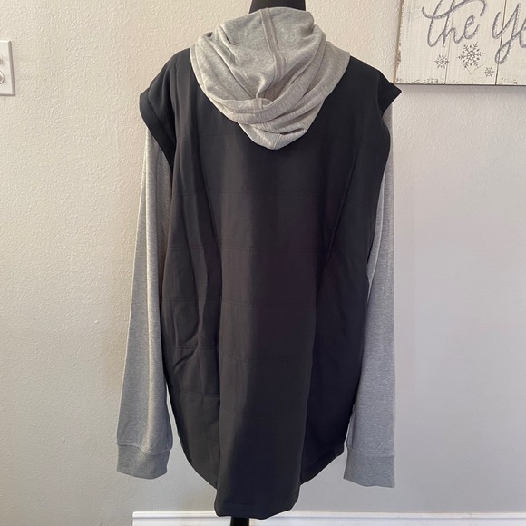 Travis Mathew Men's 3XL Scavenger Heater Tech Hoodie Vest Black Heather Grey NEW - Picture 9 of 10